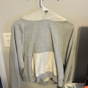Aerie Women’s sweatshirt